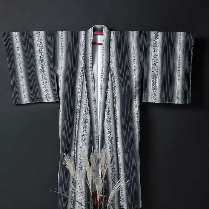Kimono 001